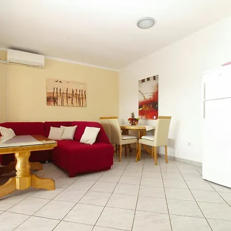 Apartment Fuer 5 Personen Ca 55 Qm In Medulin, Istrien Suedkueste Von Istrien Medulin