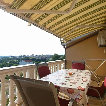 Apartment Fuer 5 Personen Ca 55 Qm In Medulin, Istrien Suedkueste Von Istrien Medulin